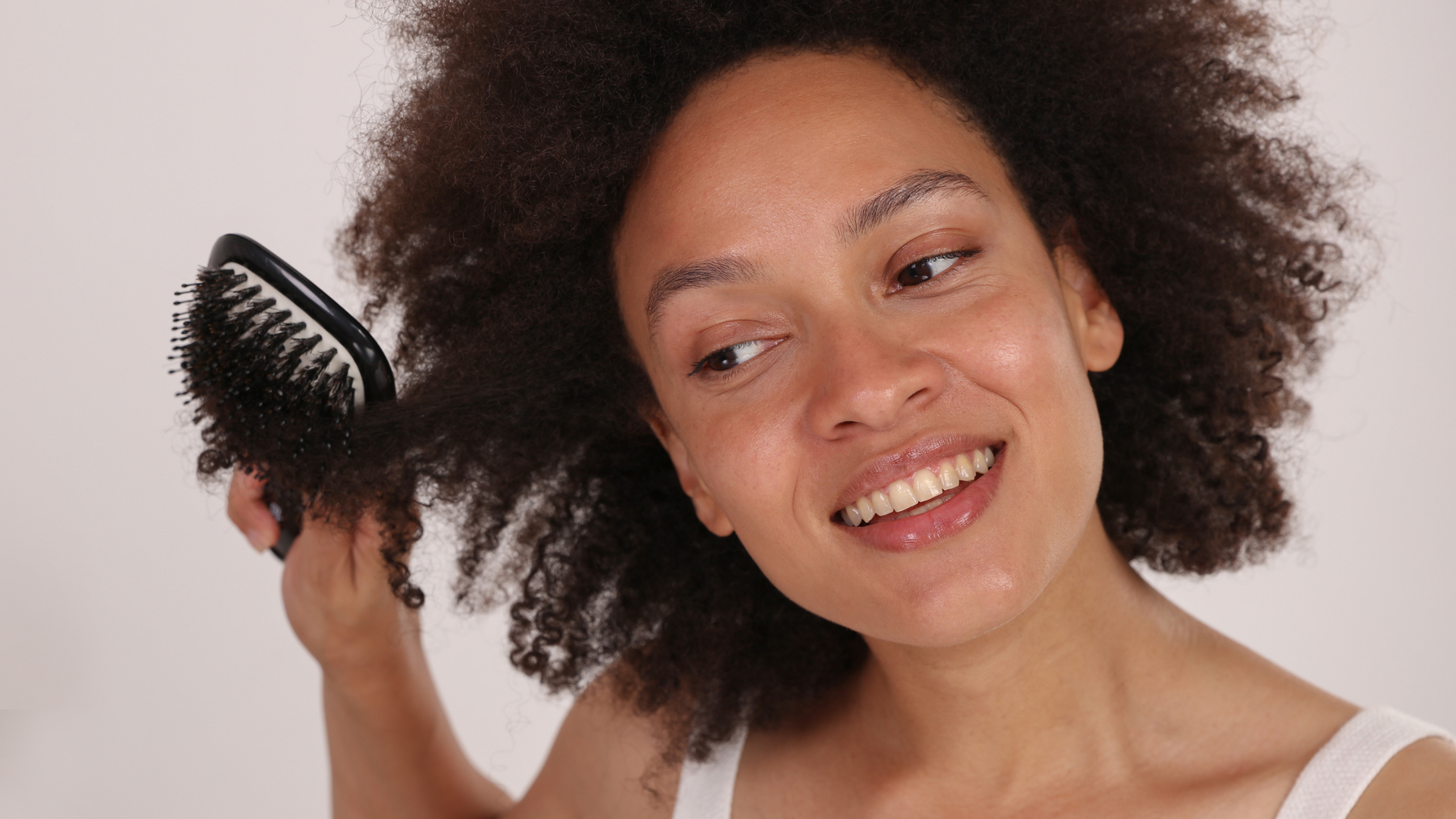 How to Brush Your Hair Properly (Without Causing Breakage)