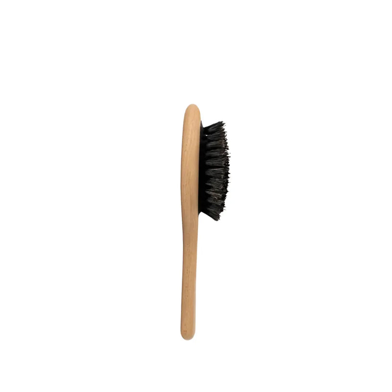 Unwritten On-the-go Styling Brush